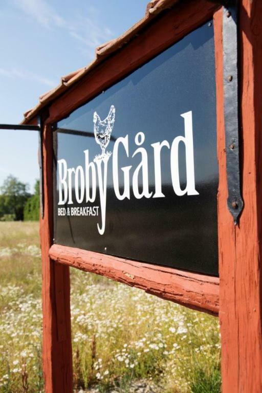 Broby Bed & Breakfast Nyköping Exteriör bild